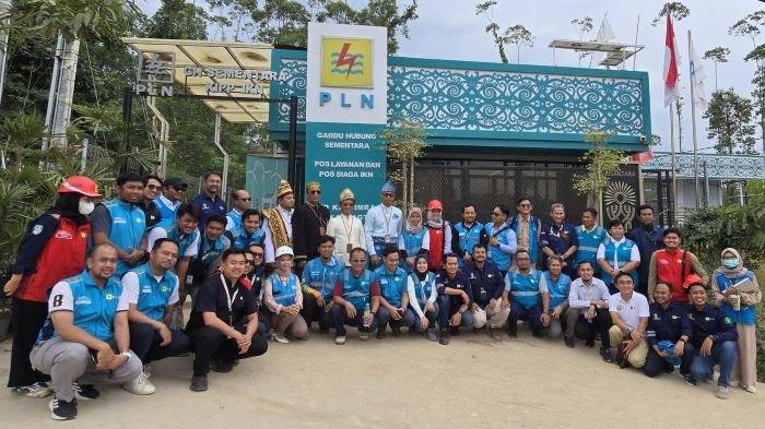 Upaya menjaga keandalan listrik sepanjang agenda HUT ke-79 RI di IKN tidak hanya melibatkan pegawai holding PLN, melainkan juga pegawai Sub Holding dan Anak Perusahaan.