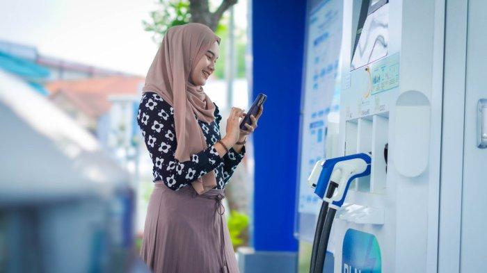 PT PLN siagakan 1.124 Stasiun Pengisian Kendaraan Listrik Umum (SPKLU) di seluruh Indonesia.