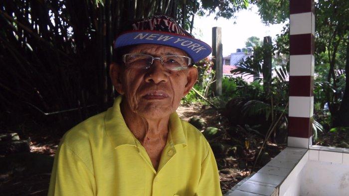 Patung Pahlawan Robert Wolter Mongisidi di Jalan Mogandi Satu, Kelurahan Malalayang Satu, Kecamatan Malalayang, Manado, Sulawesi Utara, Selasa (7/5/2024).