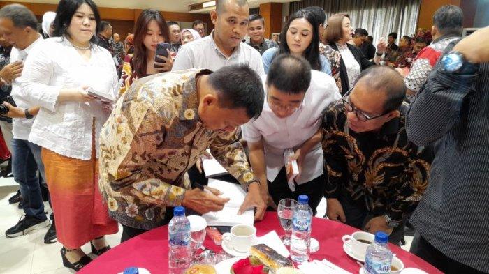 Peluncuran buku Legacy Pesulap Merah dari Pasifik di Hotel Lume'os, Cempaka Putih, Jakarta, berlangsung meriah, Senin (14/10/2024).