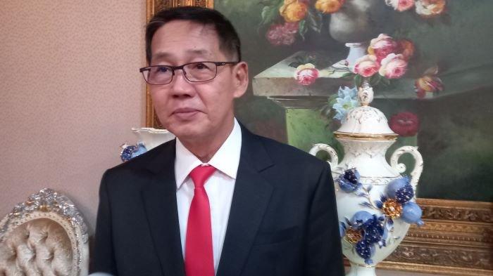 ROLLING: Wali kota Bitung Hengky Honandar, Rabu 5 Maret 2025. Ia tak mau bikin resah OPD soal rolling