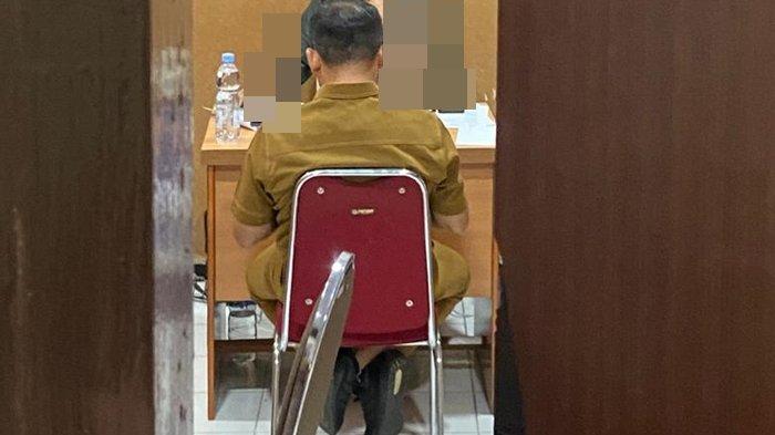 Pj Wali Kota Manado Clay Dondokambey diperiksa penyidik Subdit Tipidkor Ditreskrimsus Polda Sulawesi Utara.