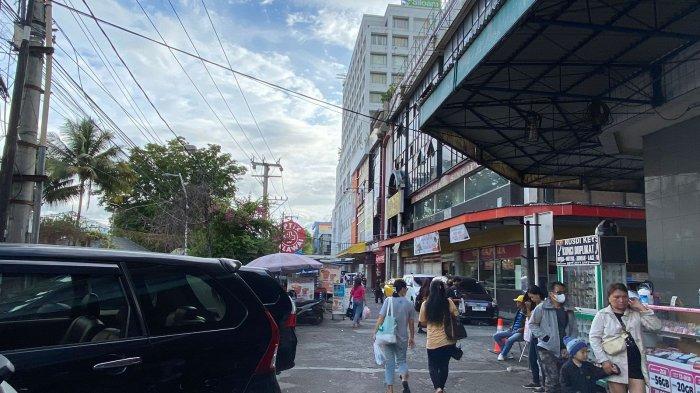 Potret Lahan parkir di Golden pasar Swalayan Manado