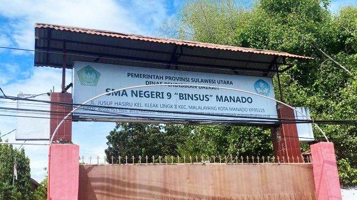TANGGAPAN - Potret SMAN 9 Binsus Manado, Sulawesi Utara (Sulut). Ida Ketut Alit, Wakil Kepsek Bidang Kesiswaan menyambut positif langkah MK tersebut.