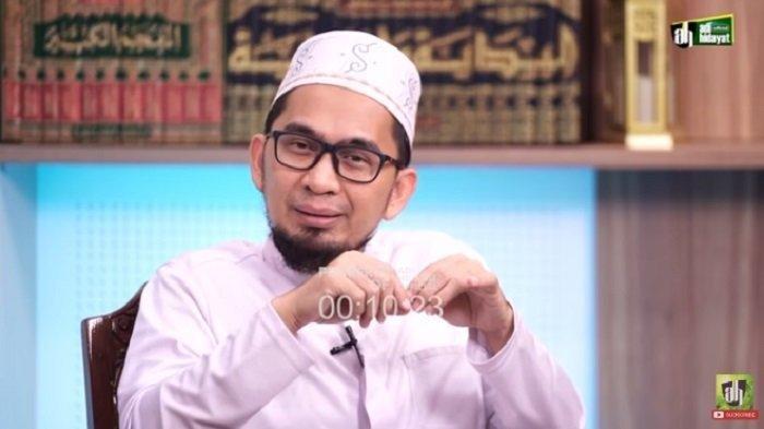 Ustadz Adi Hidayat