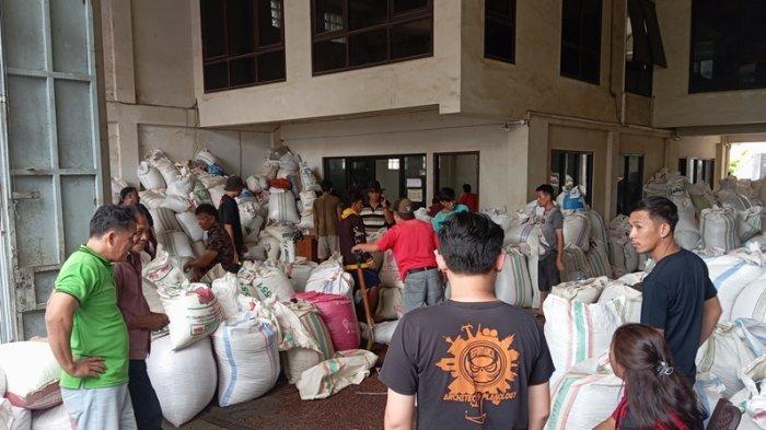 Potret di Gudang Cengkih Wanea Manado, Sulawesi Utara