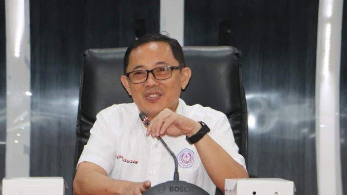 Rektor Unsrat Manado
