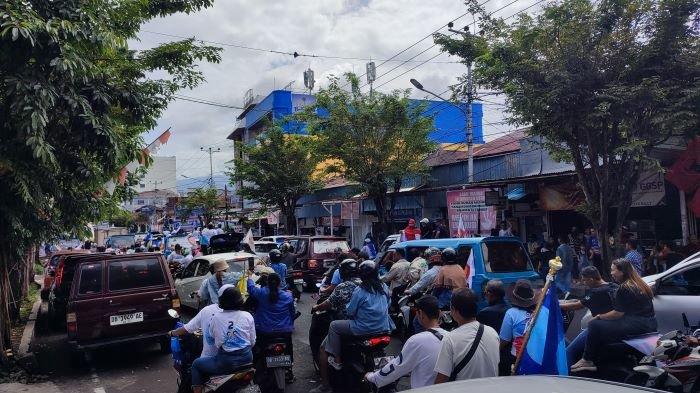 Ribuan Pendukung Mulai Mengarah ke lokasi kampanye Prabowo Subianto, Jalan Samarat Macet