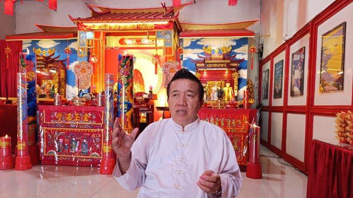 Rohaniwan Khonghucu, Ws Sofyan Jimmy Yosadi di Klenteng Kongzi Miao Manado, Rabu (22/1/2025).