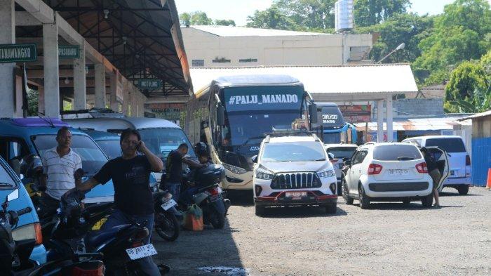 Suasana di Terminal Malalayang, Manado, Sulawesi Utara, Senin (15/4/2024).