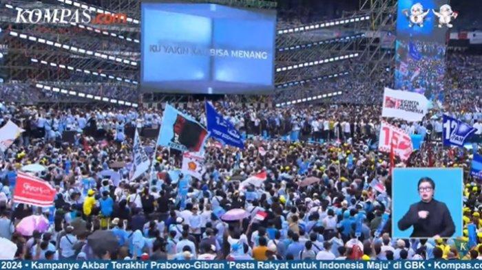 Suasana kampanye Prabowo-Gibran di Stadion GBK, Senayan, Jakarta Pusat, Sabtu (10/2/2024). Massa pendukung padati lapangan GBK.