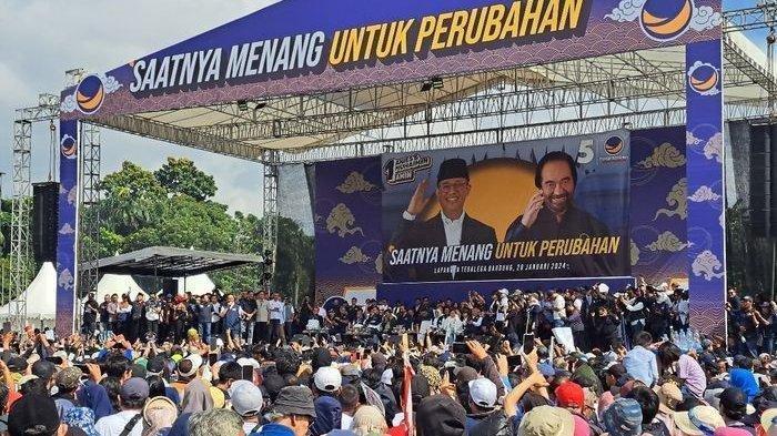 Suasana kampanye akbar Capres Anies Baswedan di Lapangan Tegallega Bandung, Jawa Barat, Minggu (28/1/2024).