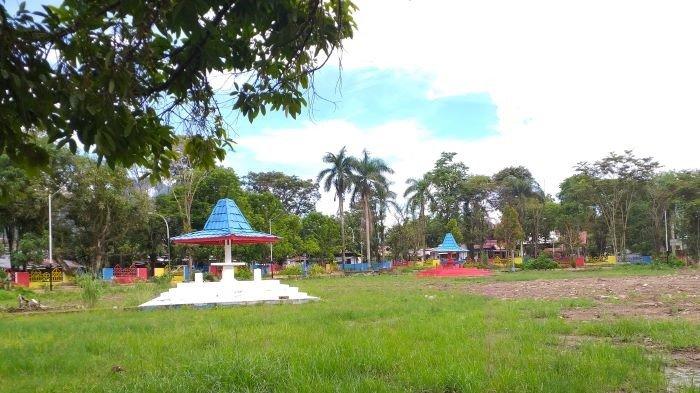 Taman di eks kantor pemerintah Bolmong yang berada di Kelurahan Kotobangon, Kota Kotamobagu, Minggu (26/1/2025).