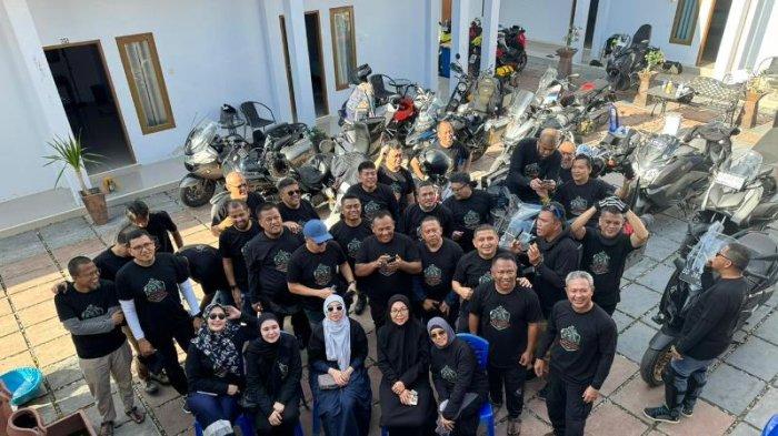 Touring komunitas motor Bloedus Mammotoro dari Makasaar Sulawesi Selatan ke Manado Sulawesi Utara