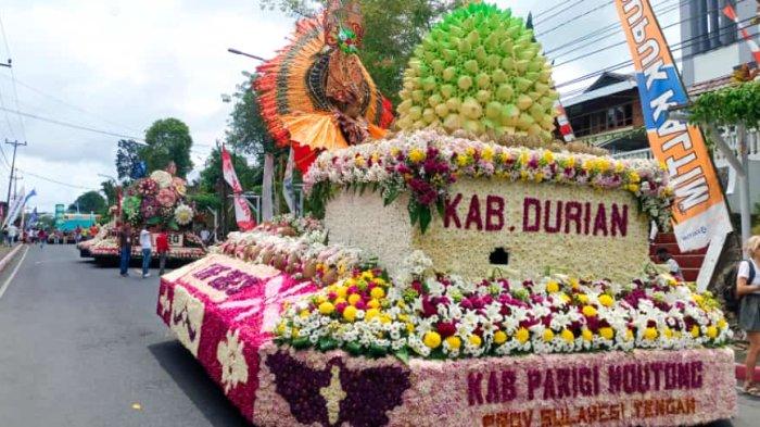 Turnament Of Flower (TOF) atau parade bunga Tomohon Internasional Flower Festival (TIFF) 2023