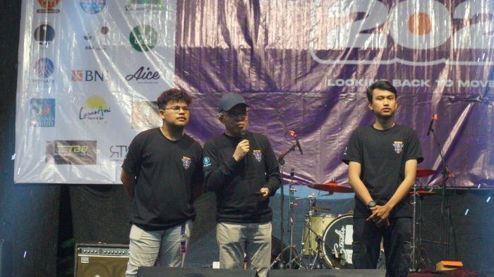 Fakultas Teknologi Informasi (FTI) Universitas Kristen Satya Wacana (UKSW) berhasil menyandang gelar Juara Umum Pekan Olahraga Mahasiswa (POM) 2024 yang diselenggarakan oleh Senat Mahasiswa Universitas (SMU)