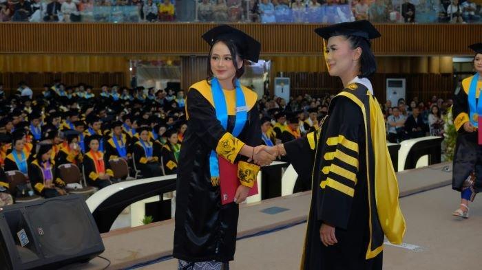 Upacara Wisuda Periode III Tahun 2024 Universitas Kristen Satya Wacana (UKSW), Kamis (25/07/2024).