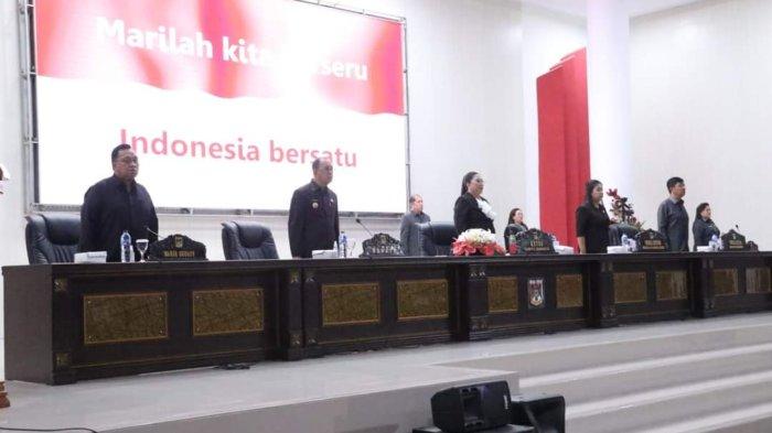 Dewan Perwakilan Rakyat Daerah (DPRD) Kabupaten Minahasa menggelar Rapat Paripurna pembicaraan tingkat I tentang Rancangan Peraturan Daerah (Ranperda) Pertanggungjawaban APBD Tahun 2022.