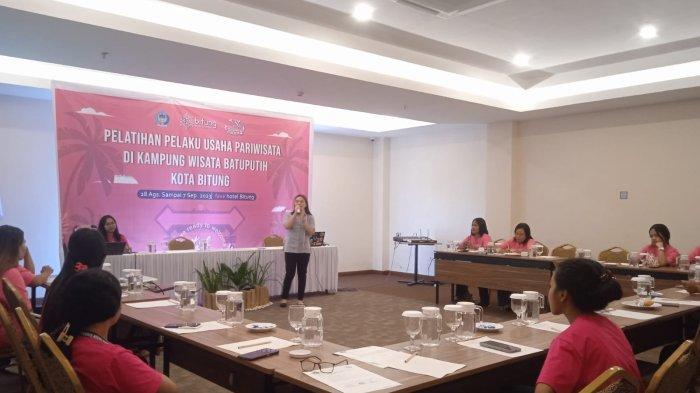 Favehotel Bitung berkolaborasi dengan BPPD Kota Bitung untuk melaksanakan kegiatan selama satu pekan di Tude Meeting Room Favehotel Bitung.