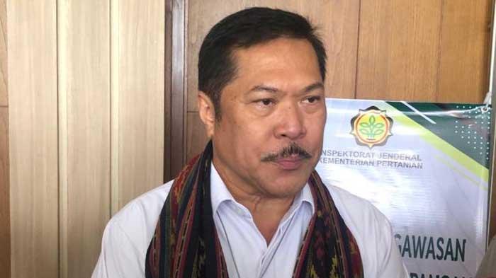 Jan Maringka sewaktu masih menjabat sebagai Inspektur Jenderal Kementerian Pertanian RI.