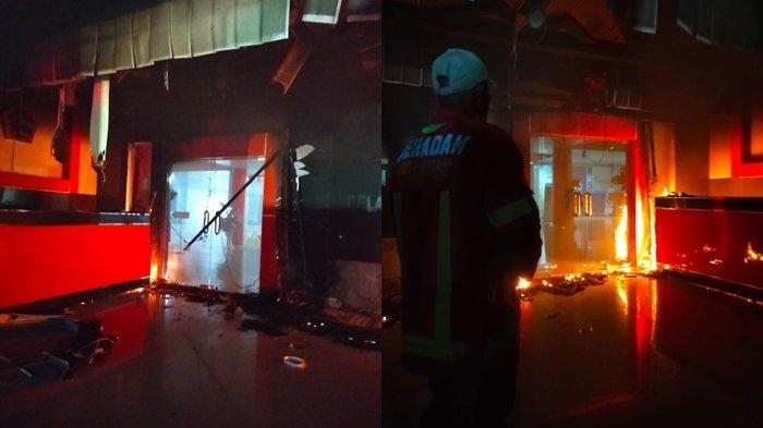 TERBAKAR - Plafon pintu utama masuk keluar di Kantor Bupati Minut Sulut terbakar Kamis (27/2/2025) dini hari. Penyebab kebakaran diduga karena arus pendek listrik.