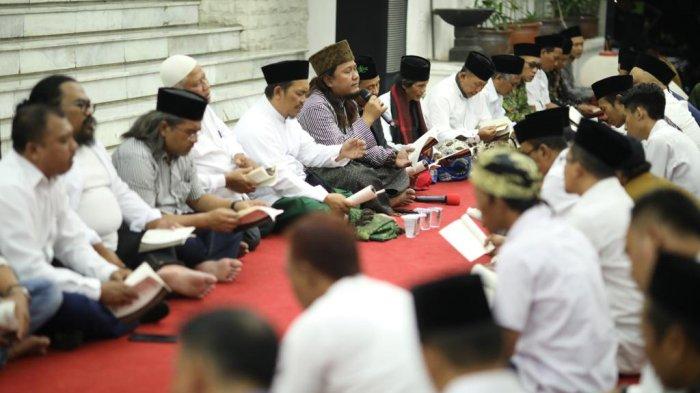 Kiai se-Jateng Istigasah dan Doa Bersama Antarkan Ganjar Pranowo Purna-Tugas