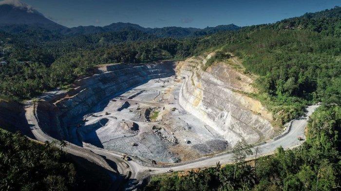 Hari Pelanggan Nasional (HPN) tahun 2023 menjadikan momentum bagi PT PLN (Persero) untuk terus mendukung pertumbuhan ekonomi yang ditopang salah satunya oleh sektor industri dan bisnis
