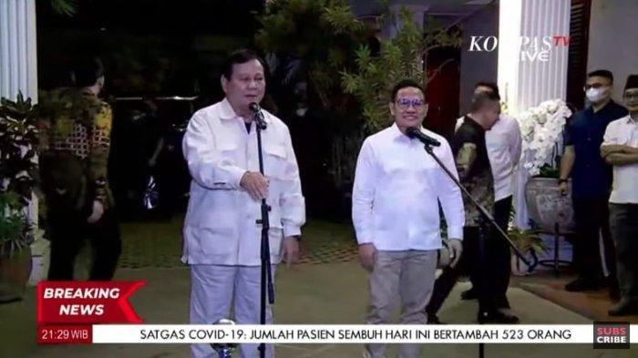 Prabowo dan Cak Imin bertemu di kediaman Prabowo di Kertanegara, Kebayoran Baru, Jakarta Selatan pada Sabtu (18/6/2022). Dalam pertemuan tersebut, mereka menyebut Pilpres dan Pileg adalah tanggung jawab kenegaraan.
