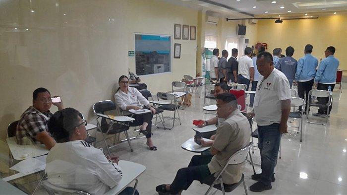 Suasana di ruang pemeriksaan kesehatan para calon kepala daerah di pilkada serentak Sulut di RSUP Kandou, Manado, Sulawesi Utara, Jumat (30/8/2024).