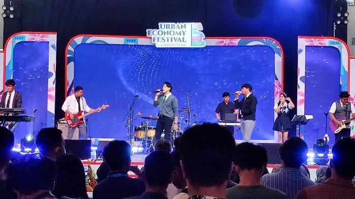Yovie and Nuno hadir dalam rangka Urban Economy Festival (UEF) Sulawesi Utara, yang berlangsung 11-16 Juli