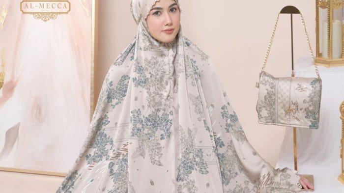 1. Mukena Armany Silk Lasercut Pin
