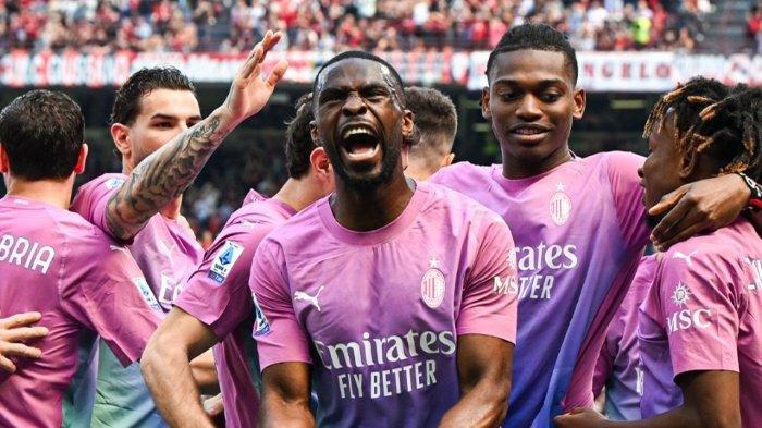 Selebrasi para pemain AC Milan saat merayakan gol ke gawang Lecce di Liga Italia 2023/2024, Minggu (6/4/2024) malam WIB. (Twitter AC Milan)