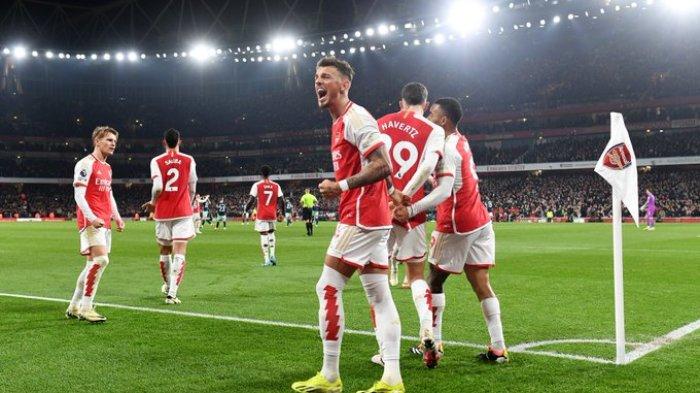 Arsenal berhasil menang atas Brentford pekan ke-28 Liga Inggris, hingga memuncaki klasemen sementara