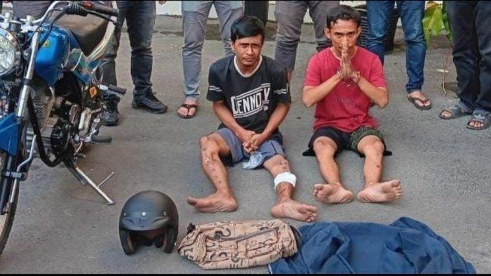 Dua pelaku jambret beraksi di Jalan Setia Budi,Medan usai ditangkap personel Polsek Sunggal.