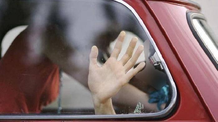 Ilustrasi Foto Mesum