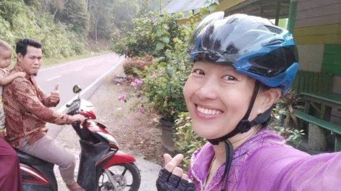 Irene Tan bersepeda dari Singapura Kunjungi Riau hingga Aceh (Via CNA)