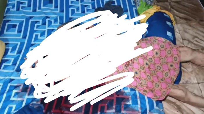 Kondisi jenazah korban saat ditemukan di rumahnya yang berada di Komplek PT Ira Desa Medan Krio, Jalan Pelita, Desa Medan Krio, Kecamatan Sunggal, Deliserdang.