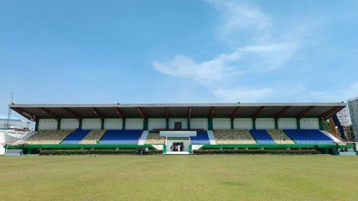 Kondisi terkini Stadion Mini Dispora Sumut yang berada di Jalan William Iskandar, Kota Medan, Kamis (1/8/2024). Stadion Mini Dispora Sumut akan digunakan menjadi venue penyelenggaraan cabor Sepakbola putri pada PON 2024.