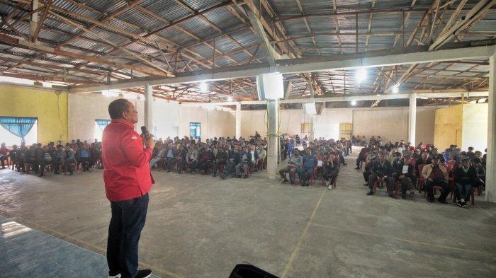 Ketua DPD PDI Perjuangan  Sumut Rapidin Simbolon konsolidasi bersama Paguyuban Marga Parna di Kota Daging Kuda Humbahas, Dolokg Sanggul, Kamis (24/8/2023)