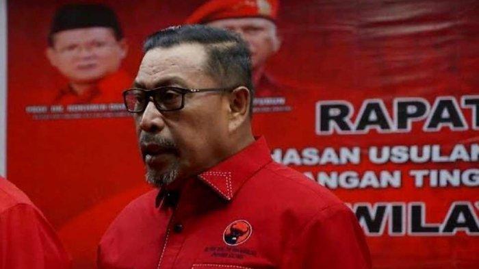 Murad Ismail, Ketua DPD PDI Perjuangan Maluku dipecat oleh PDI Perjuangan