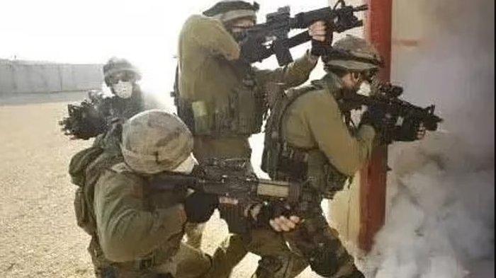 Pasukan khusus Israel Sayeret Matkal dikerahkan untuk operasi pembebasan 150 sandera warga Israel yang kini ditawan oleh militan Hamas Palestina.