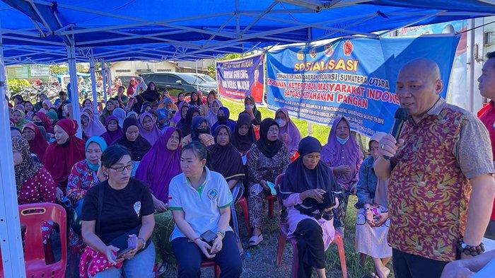Pelatihan ini Membuat Eco Enzym dari limbah buah dan sayuran rumah tangga,