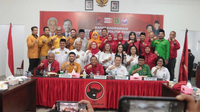 Ketua DPD PDI Perjuangan Sumut Drs Rapidin Simbolon MM pimpin Rapat Konsolidasi Partai Politik Pengusung H Ganjar Pranowo dan H Mahfud MD sebagai Calon Presiden dan Wakil Presiden RI di Kantor DPD PDI Perjuangan Sumut, Kamis (19/10/2023). Rapat diikuti ketua DPW PPP Sumut diwakili Sekwil Usman Effendi Sitorus, Ketua DPD Hanura Sumut El-Adrian Shah dan Ketua DPW Partai Perindo Sumut, Ir Rudi Zulham Hasibuan membahas langkah-langiah strategi pemenangan.