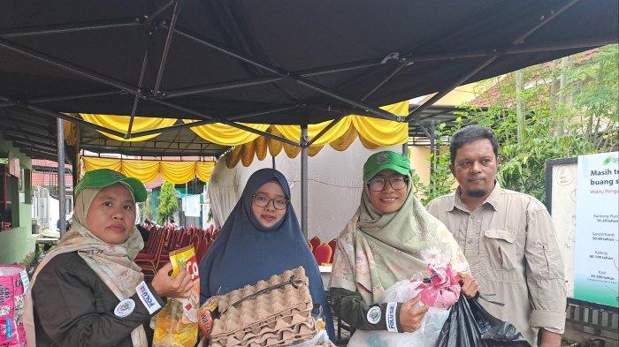 Sedekah Sampah Tebar Manfaat”, Alfamidi Ajak Warga Peduli Lingkungan