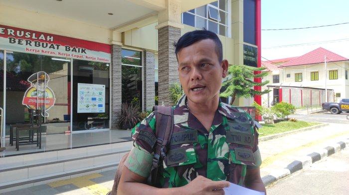 Serka Holmes Sitompul, anggota Kodam I/Bukit Barisan melaporkan dokter RS Bina Kasih atas dugaan malapraktik