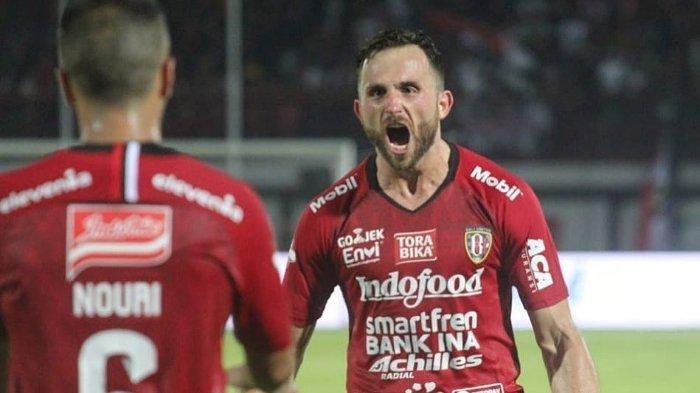 Striker Bali United Ilija Spasojevic