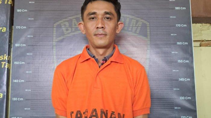 Tersangka pembunuhan Monika Hutauruk telah diringkus Polres Taput dan kini tengah jalani proses hukum di Mapolres Taput. Hari ini, Senin (2/9/2024), pihak Polres Taput gelar konferensi pers di Mapolres Taput.