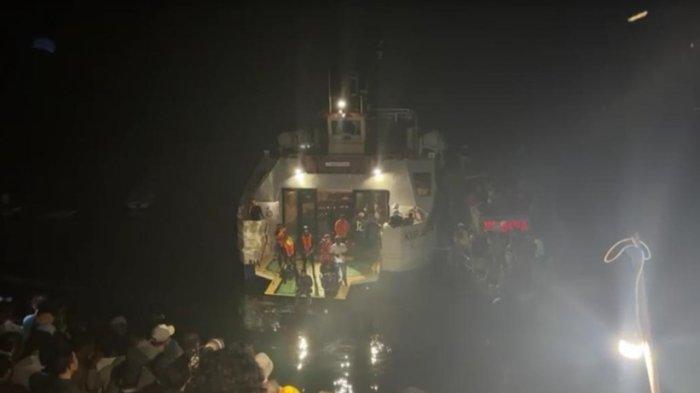 Tim gabungan melakukan upaya pencarian korban tenggelam ke Danau Toba akibat kecelakaan tunggal, di Desa Tongging, Kecamatan Merek, Kabupaten Karo, Rabu (31/7/2024)
