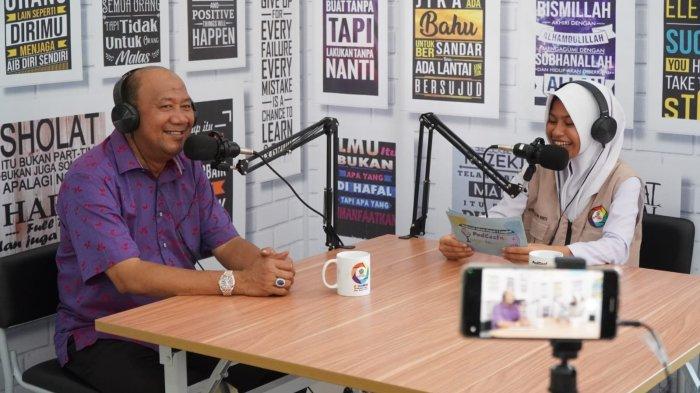 Pelaksana Tugas (Plt) Bupati Langkat, Syah Afandin menghadiri Pembukaan Ujian Kompetisi Sains Madrasah (KSM) Jenjang MI - MTs - MA Tingkat Kabupaten Langkat Tahun 2023, di Madrasah Aliyah Negeri (MAN) 1 Tanjung Pura Jalan Pembangunan, Pekubuan, Tanjung Pura, Sabtu (8/7/2023).
