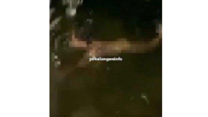 VIRAL Pemuda Berenang Tanpa Busana di Kolam Air Mancur Alun-alun Pekalongan, Padahal Baru Dibangun